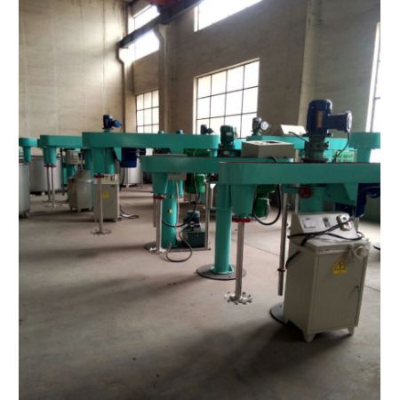 不銹鋼反應釜生產廠家,不銹鋼捏合機,真空分散罐,臥式砂磨機,電加熱反應釜廠家,萊州市遠達化工機械廠